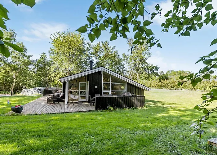 Hébergement de vacances 4 Bedroom Beautiful In Gilleleje
